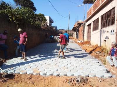 Prefeitura realiza importante obra de infraestrutura no Bairro Represa